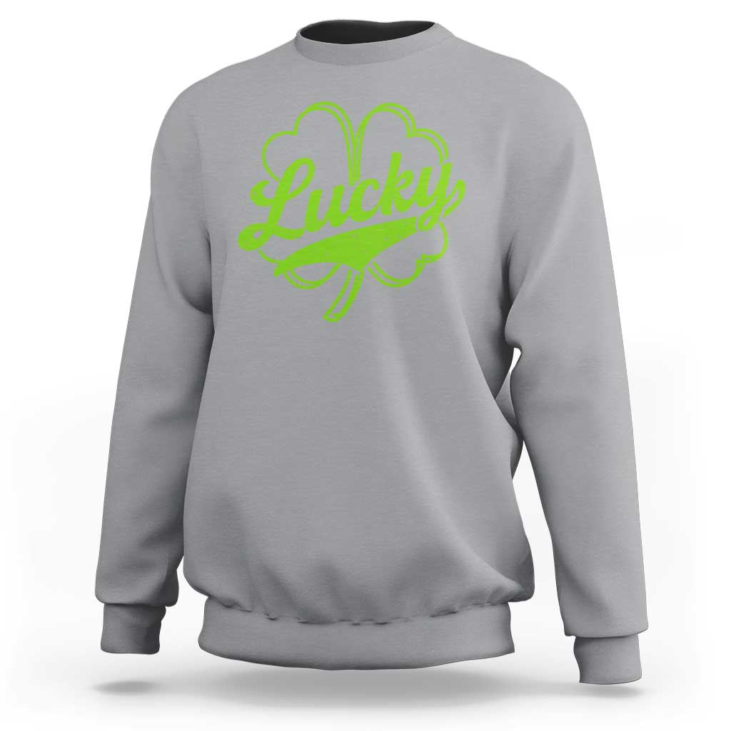 Vintage Lucky Shamrock Sweatshirt Irish St Patricks Day