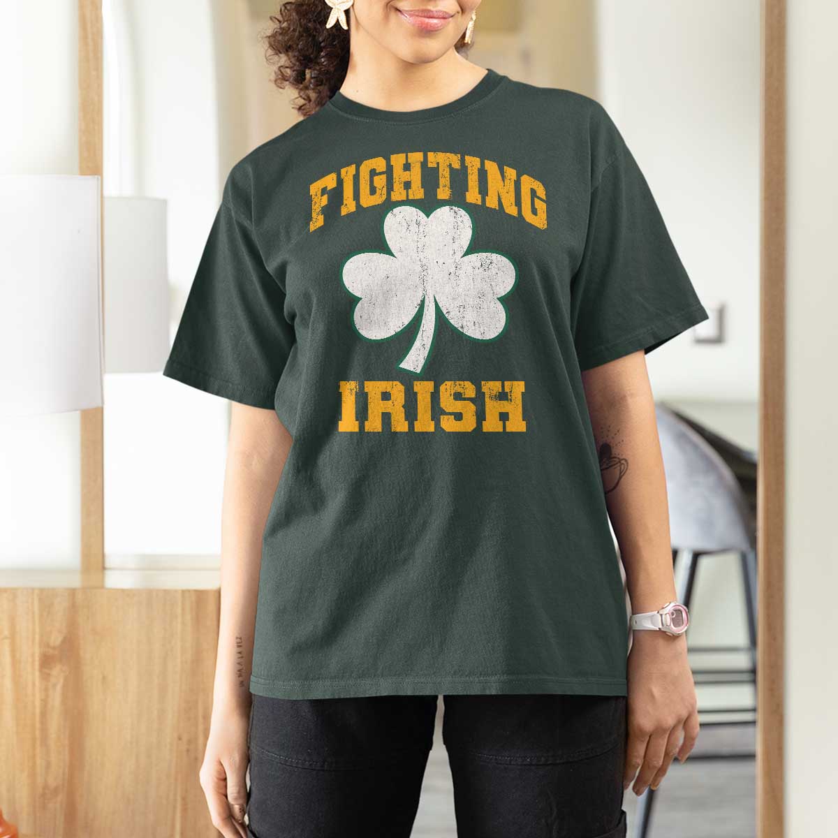 Vintage Fighting Irish T Shirt For Women Retro History Gold Shamrock