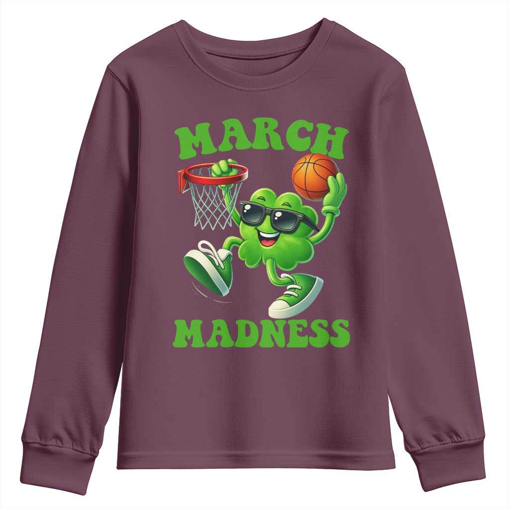 Basketball St Patricks Day Youth Sweatshirt Mad Madness Irish Shamrock Playing Basketball Player Team Boys