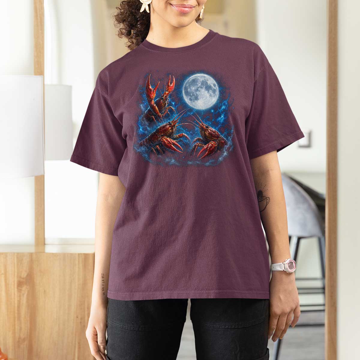 Three Crawfish Moon T Shirt For Women Lobster Howling To The Moon Vintage Moon Animals