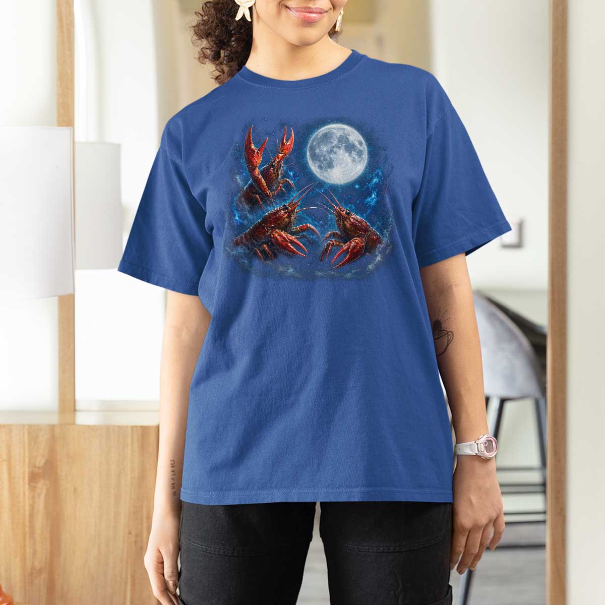 Three Crawfish Moon T Shirt For Women Lobster Howling To The Moon Vintage Moon Animals