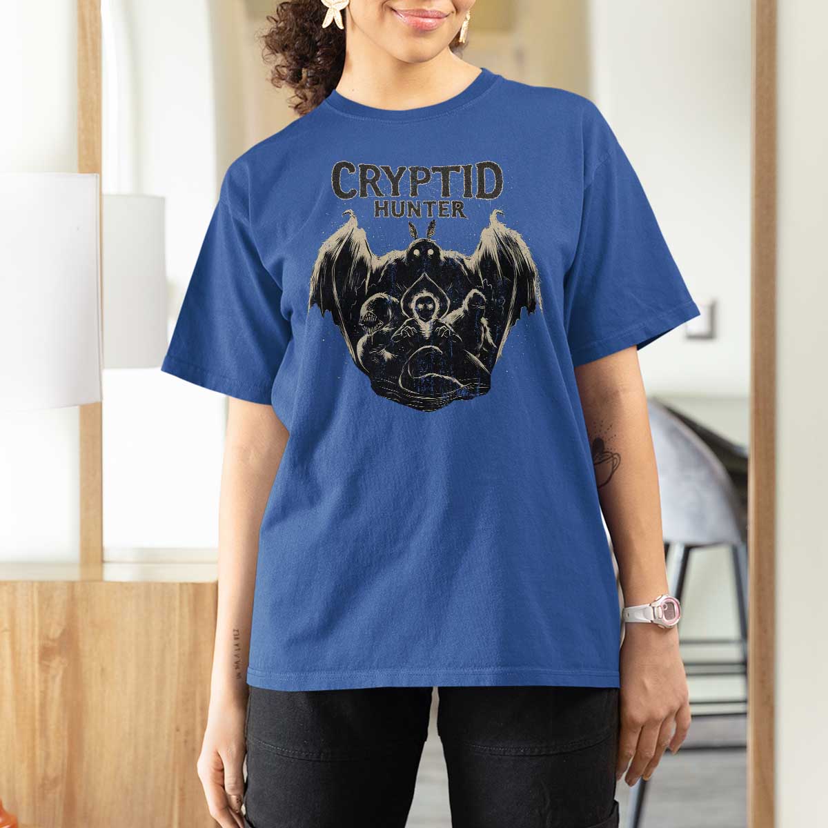 Retro Cryptid Hunter T Shirt For Women Mothman Bigfoot Loch Ness Monster Cryptids - Wonder Print Shop