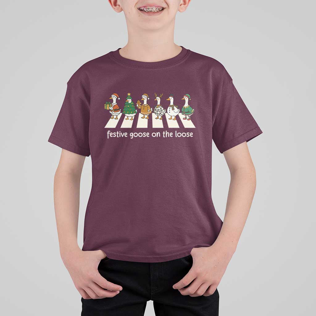 Funny Christmas Goose T Shirt For Kid Festive Goose On The Loose Xmas Meme - Wonder Print Shop
