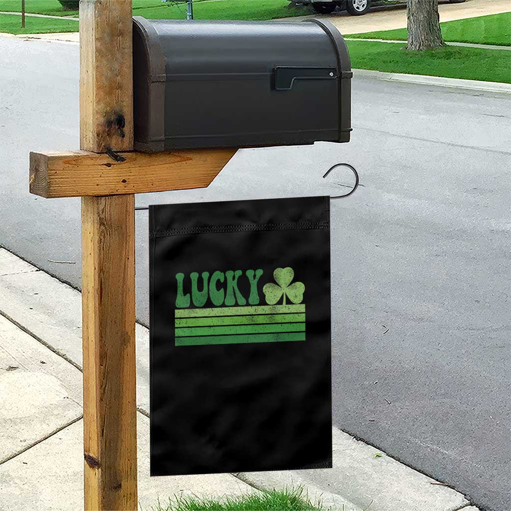 Retro Lucky Garden Flag St Patricks Day Irish Shamrock