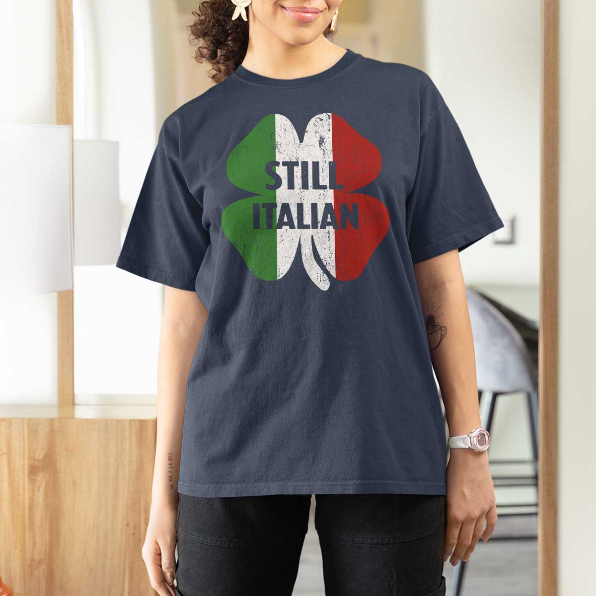 Funny St Patricks Day Italian T Shirt For Women Retro Vintage Shamrock Italy Flag