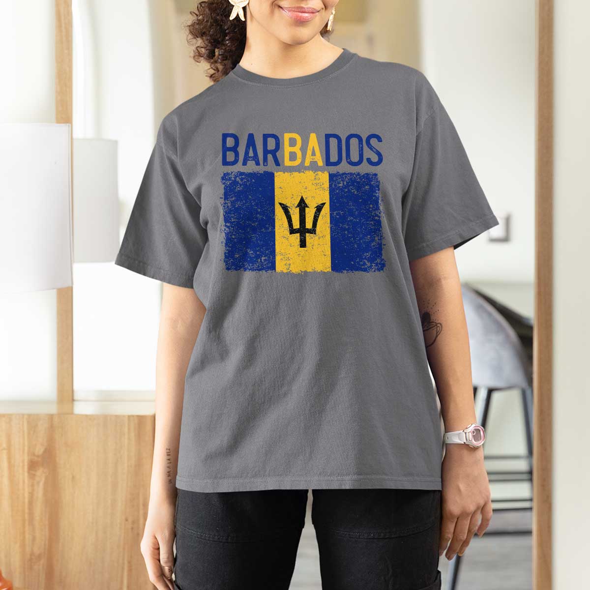 Vintage Distressed Barbados Flag T Shirt For Women Bajan Caribbean Heritage Patriotic Pride Gift