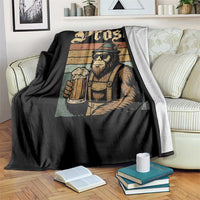 Oktoberfest Bigfoot Throw Blanket Vintage German Sasquatch Drinking Prost Lederhose - Wonder Print Shop