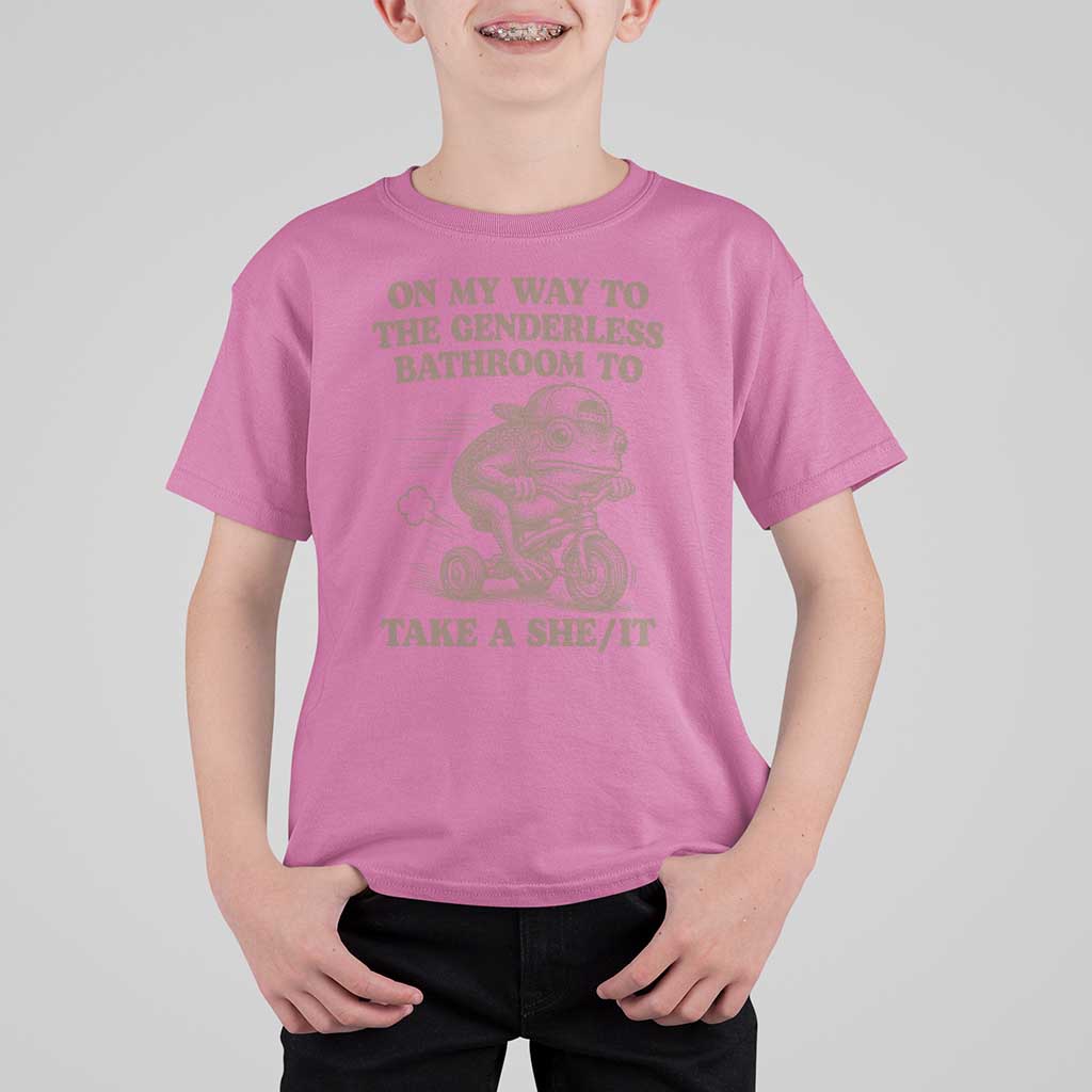 On My Way To The Genderless Bathroom To Take a She/It T Shirt For Kid Funny Frog Graphic