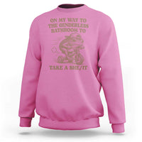 On My Way To The Genderless Bathroom To Take a She/It Sweatshirt Funny Frog Graphic