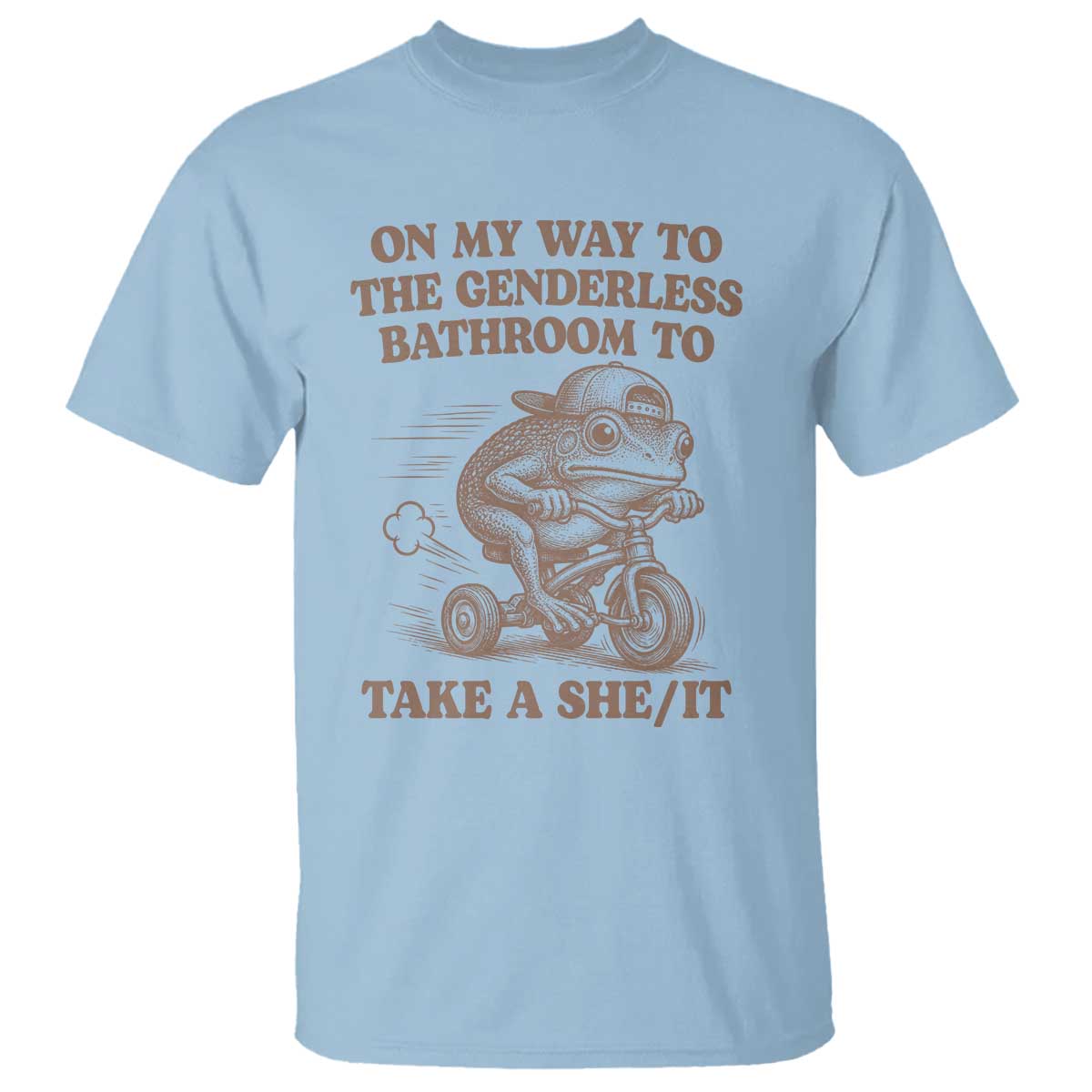 On My Way To The Genderless Bathroom To Take a She/It T Shirt Funny Frog Graphic