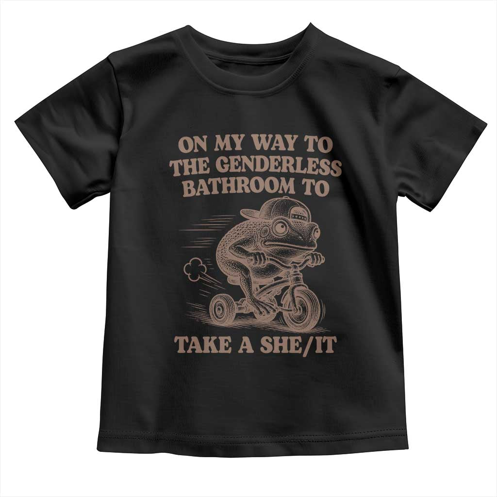 On My Way To The Genderless Bathroom To Take a She/It Toddler T Shirt Funny Frog Graphic