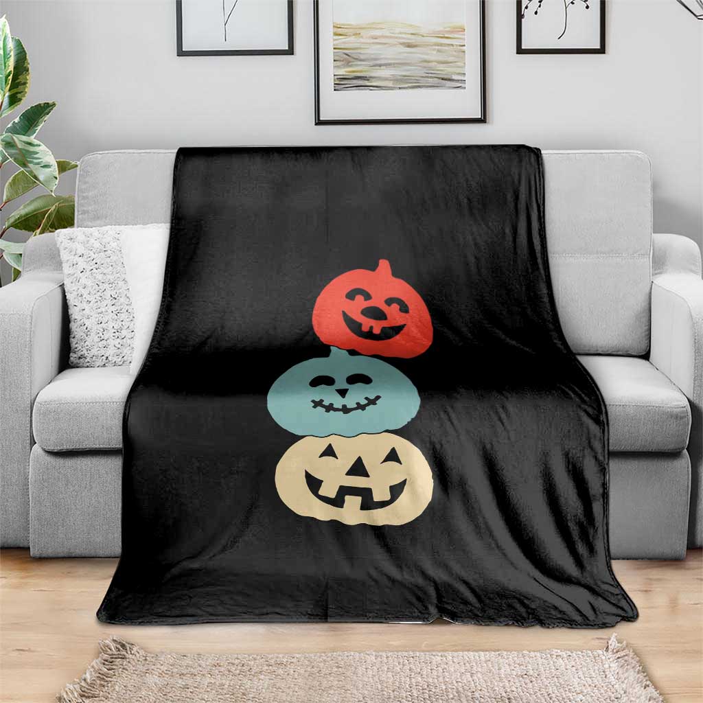 Vintage Halloween Pumpkin Funny Retro Gift Throw Blanket Cute Spooky Season Clothing - Wonder Print Shop
