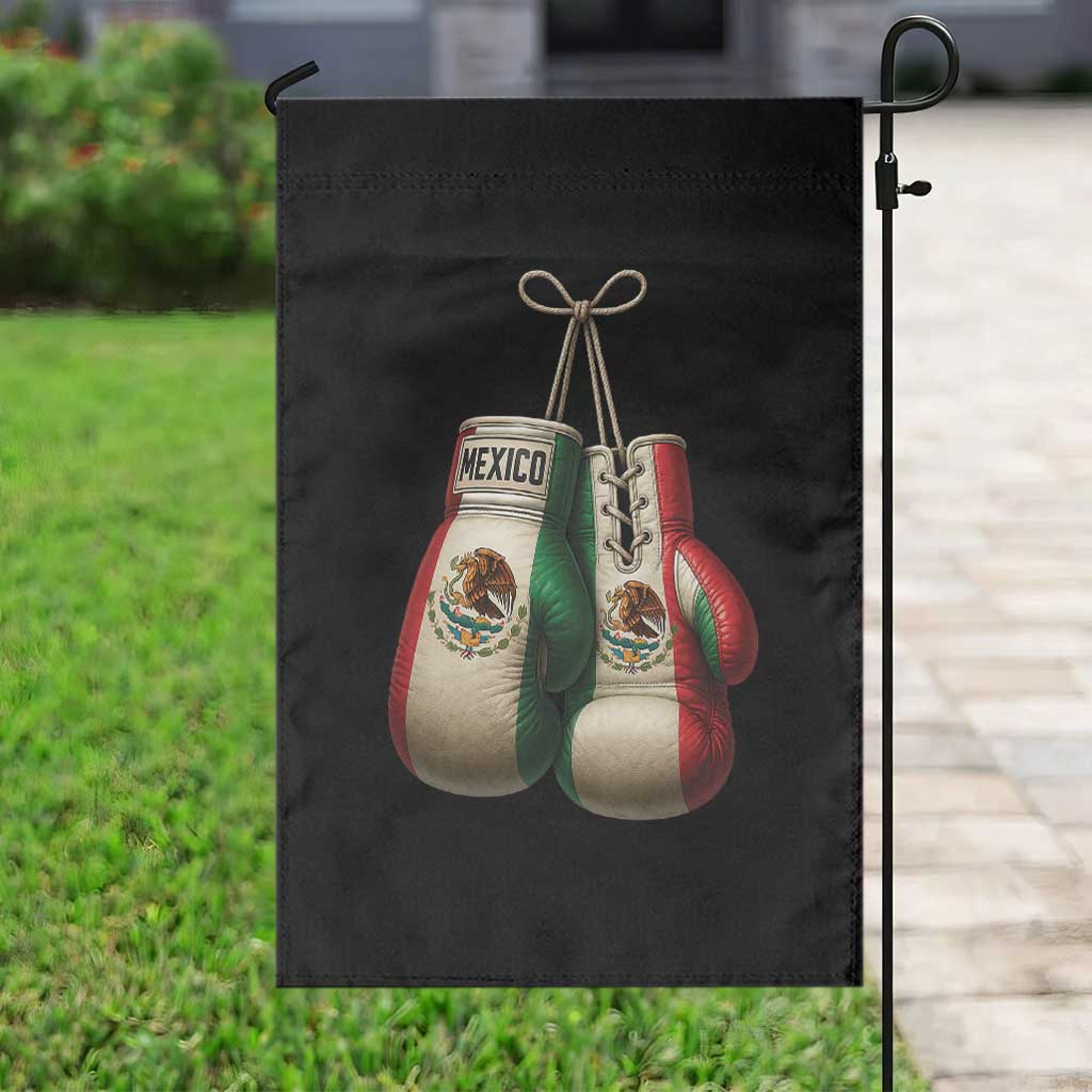 Mexican Boxing Gloves Garden Flag Retro Vintage Mexico Flag Boxer