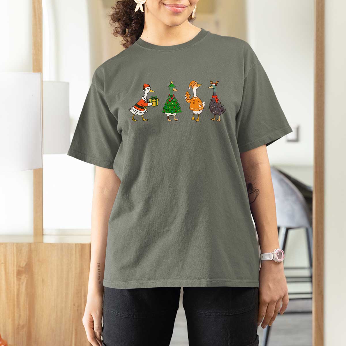 Christmas Ducks T Shirt For Women Funny Animals Farm Lover Gift Xmas Light - Wonder Print Shop