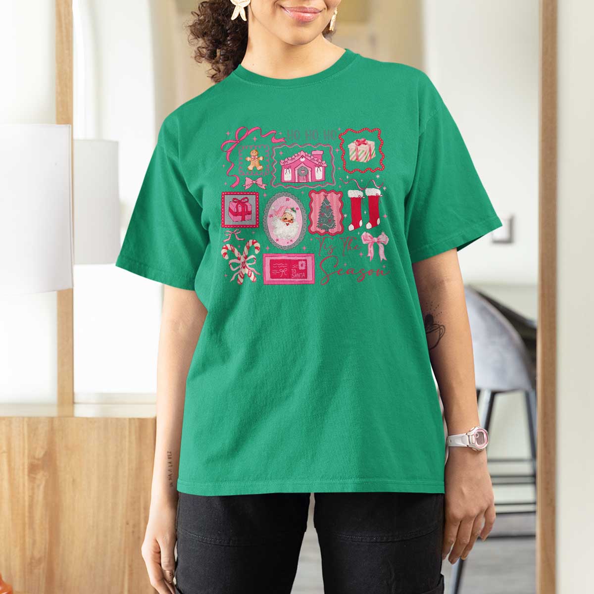 Pink Christmas T Shirt For Women Old Xmas Vintage Pink Santa Claus - Wonder Print Shop