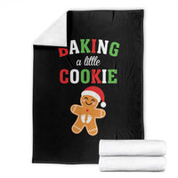 Christmas Pregnant Throw Blanket Baking A Little Cookie Maternity Pregnancy Announcement - Wonder Print Shop