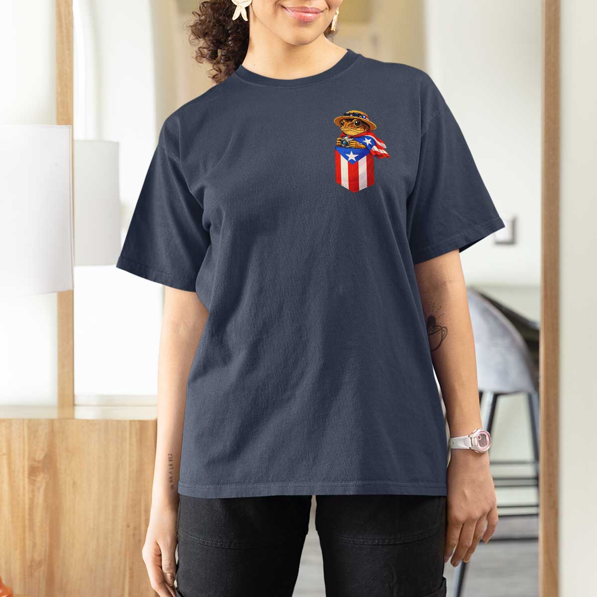 Funny Coqui Frog Puerto Rico Flag T Shirt For Women Puerto Rican Taino Buricua Pocket Borinquen