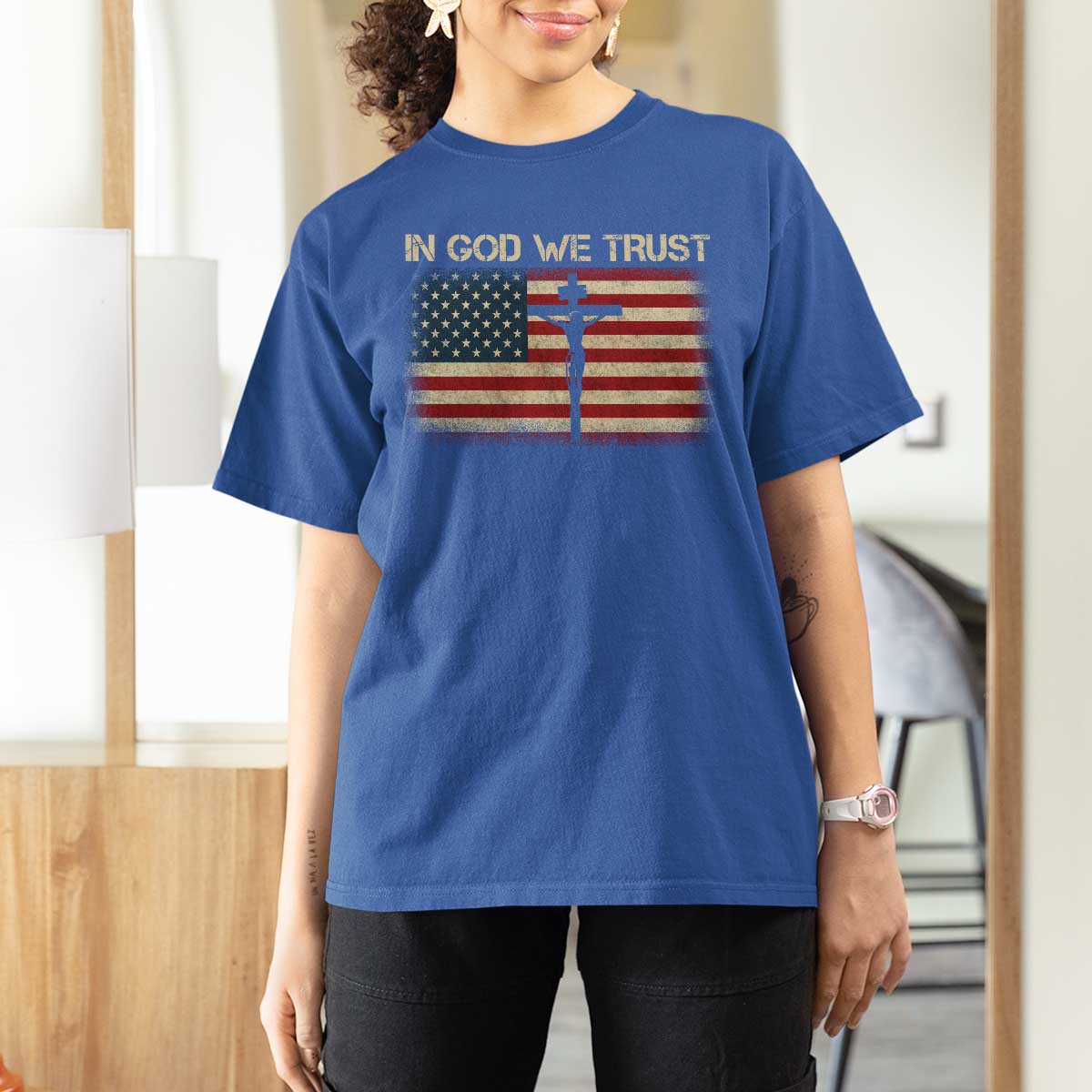 Christian USA Flag T Shirt For Women American Christ Faith Cross Patriotic In God We Trust