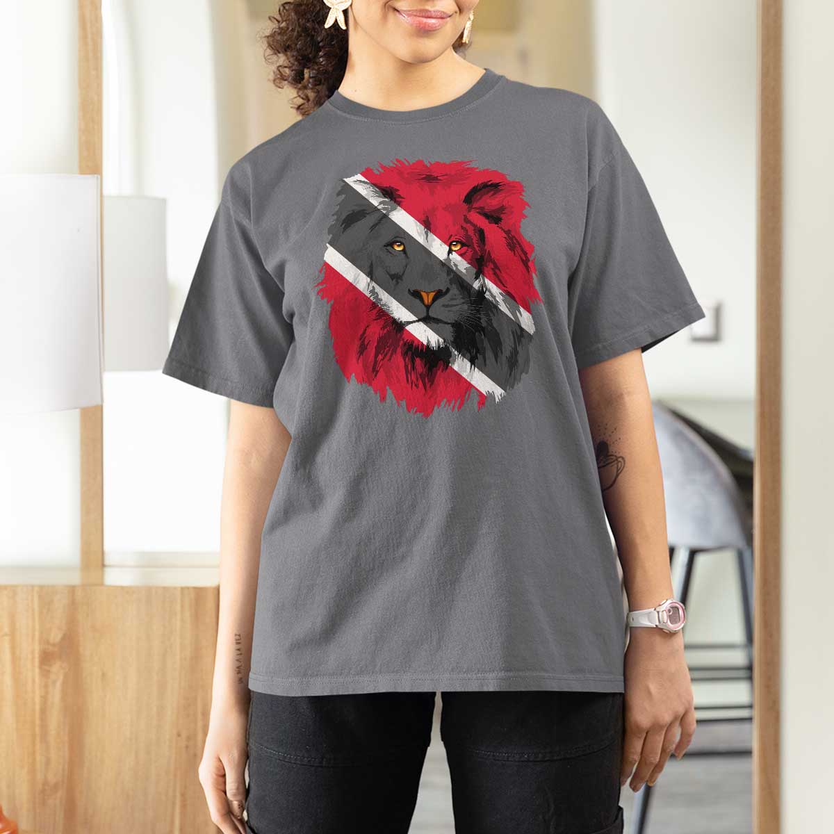 Trinidad and Tobago Flag Lion T Shirt For Women Caribbean Souvenir - Wonder Print Shop
