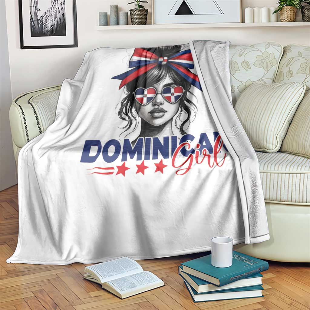 Dominican Girl Throw Blanket Messy Bun Caribbean Dominican Republic DR Flag - Wonder Print Shop