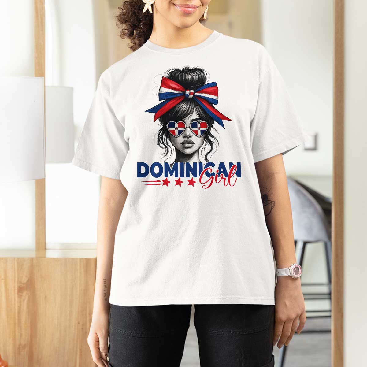 Dominican Girl T Shirt For Women Messy Bun Caribbean Dominican Republic DR Flag - Wonder Print Shop