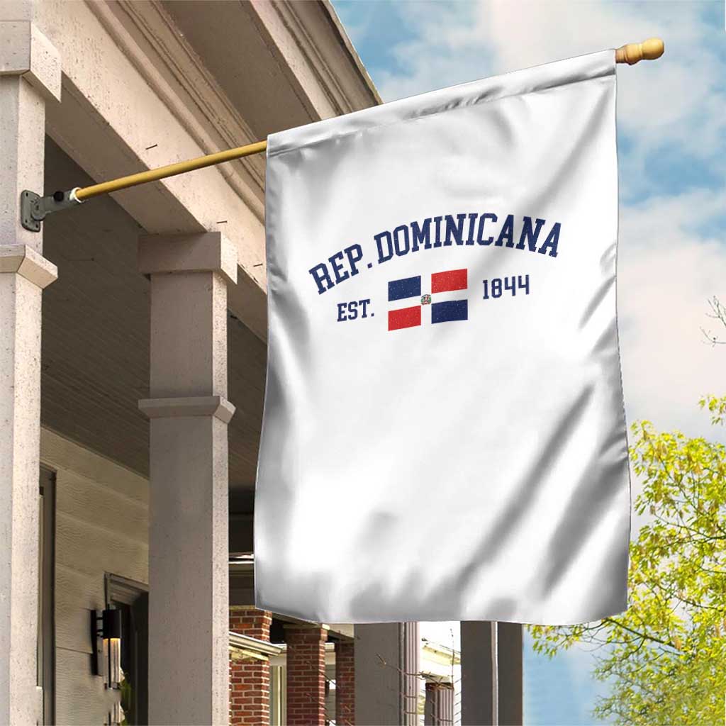 Dominican Republic Garden Flag Vintage Distressed Varsity Rep Dominicana Flag - Wonder Print Shop