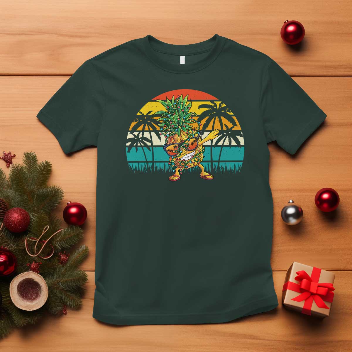 Dabbing Pineapple Christmas Tree Lights T Shirt Hawaiian Hawaii Tropical Xmas Men Gifts Sunglasses On - Wonder Print Shop