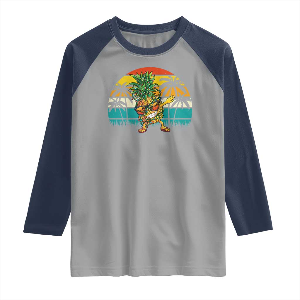 Dabbing Pineapple Christmas Tree Lights Raglan Shirt Hawaiian Hawaii Tropical Xmas Men Gifts Sunglasses On