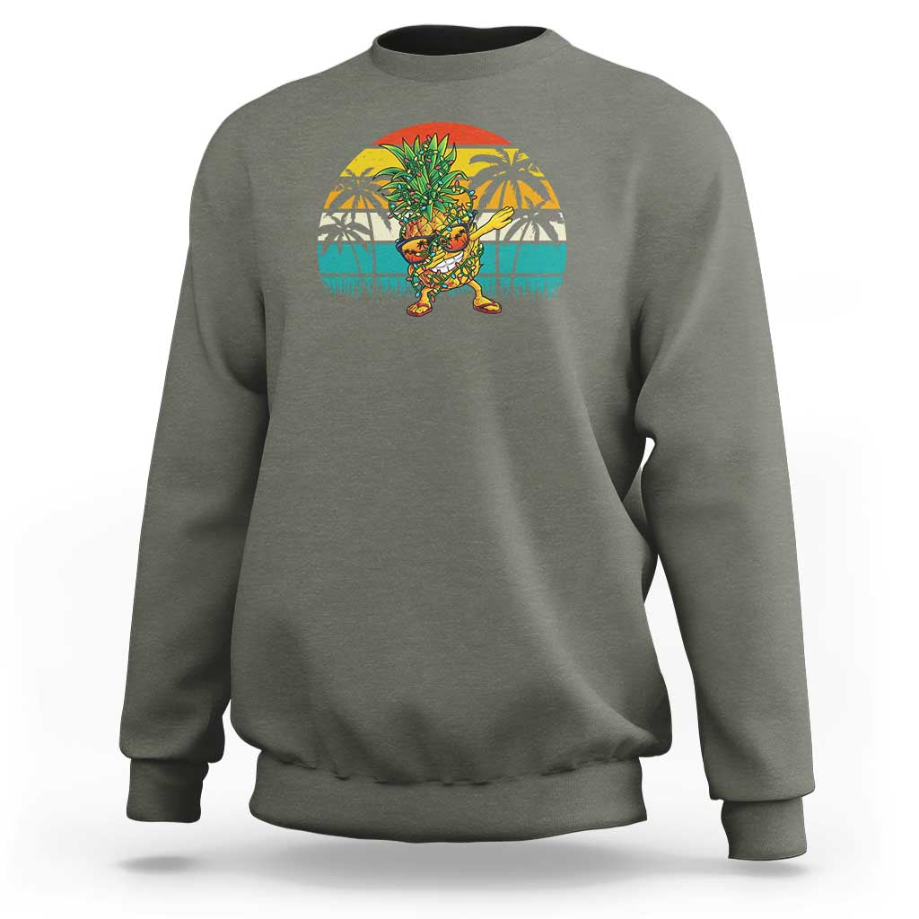 Dabbing Pineapple Christmas Tree Lights Sweatshirt Hawaiian Hawaii Tropical Xmas Men Gifts Sunglasses On - Wonder Print Shop