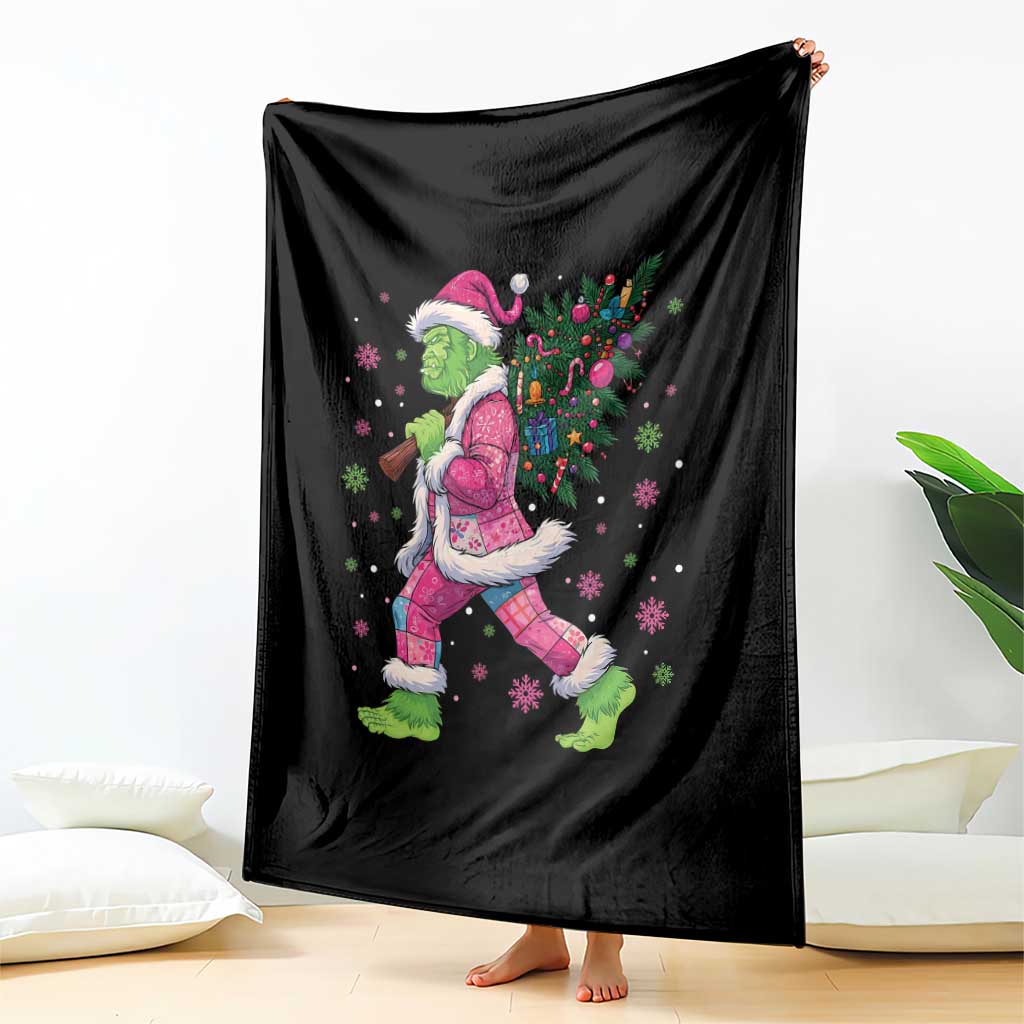 Bigfoot Christmas Tree Throw Blanket Pink Xmas Funny Green Sasquatch - Wonder Print Shop