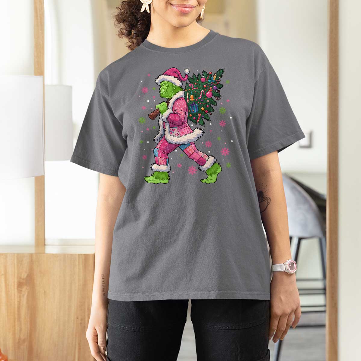 Bigfoot Christmas Tree T Shirt For Women Pink Xmas Funny Green Sasquatch - Wonder Print Shop