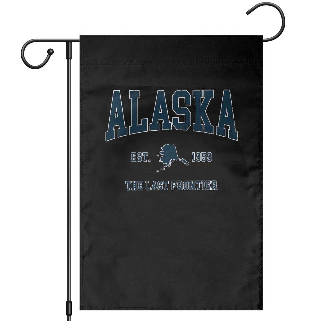 Alaska Garden Flag Vintage Sports Design The Last Frontier Souvenirs - Wonder Print Shop