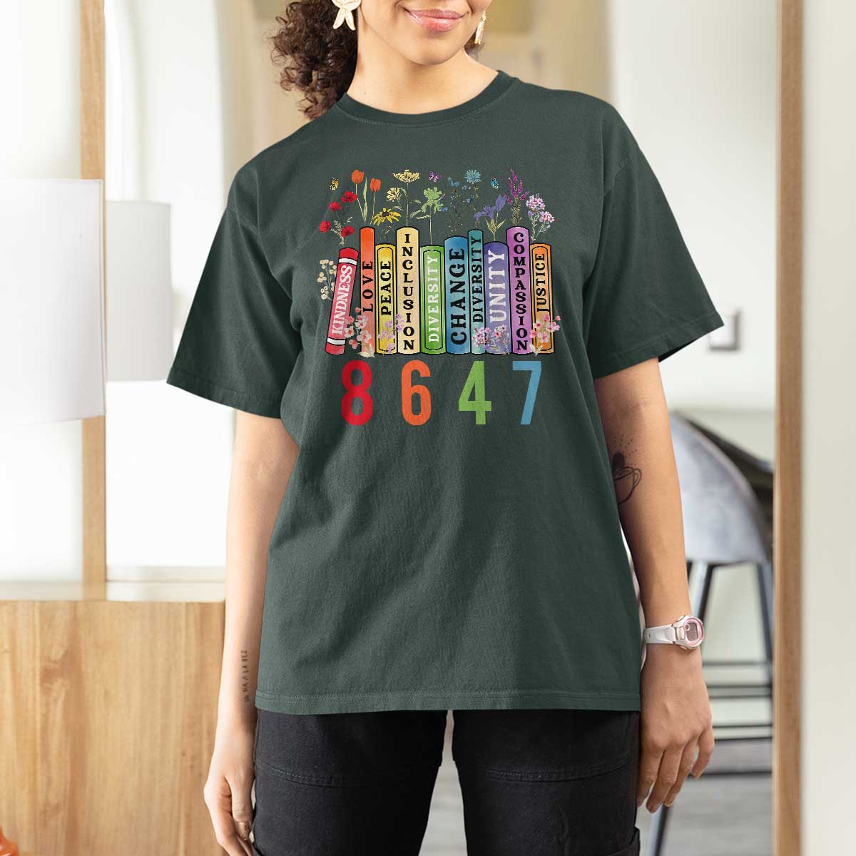 Retro 8647 T Shirt For Women Equal Rights Book Flower Feminist Women Rights