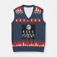 Astronauts Walking In Space Galaxy Moon Planet V-Neck Knit Sweater Vest