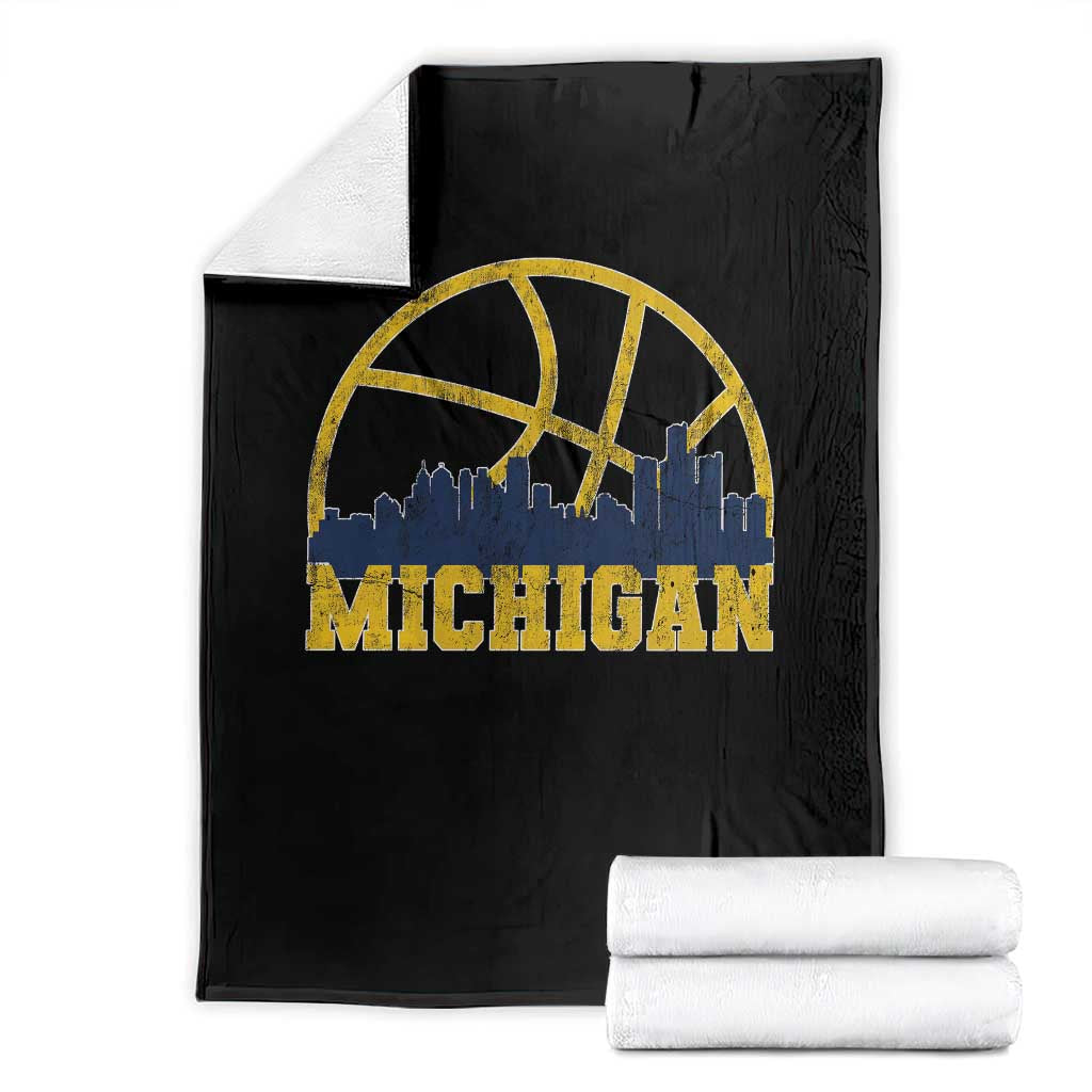 Michigan Fan Basketball Grooves Skyline MI State Throw Blanket