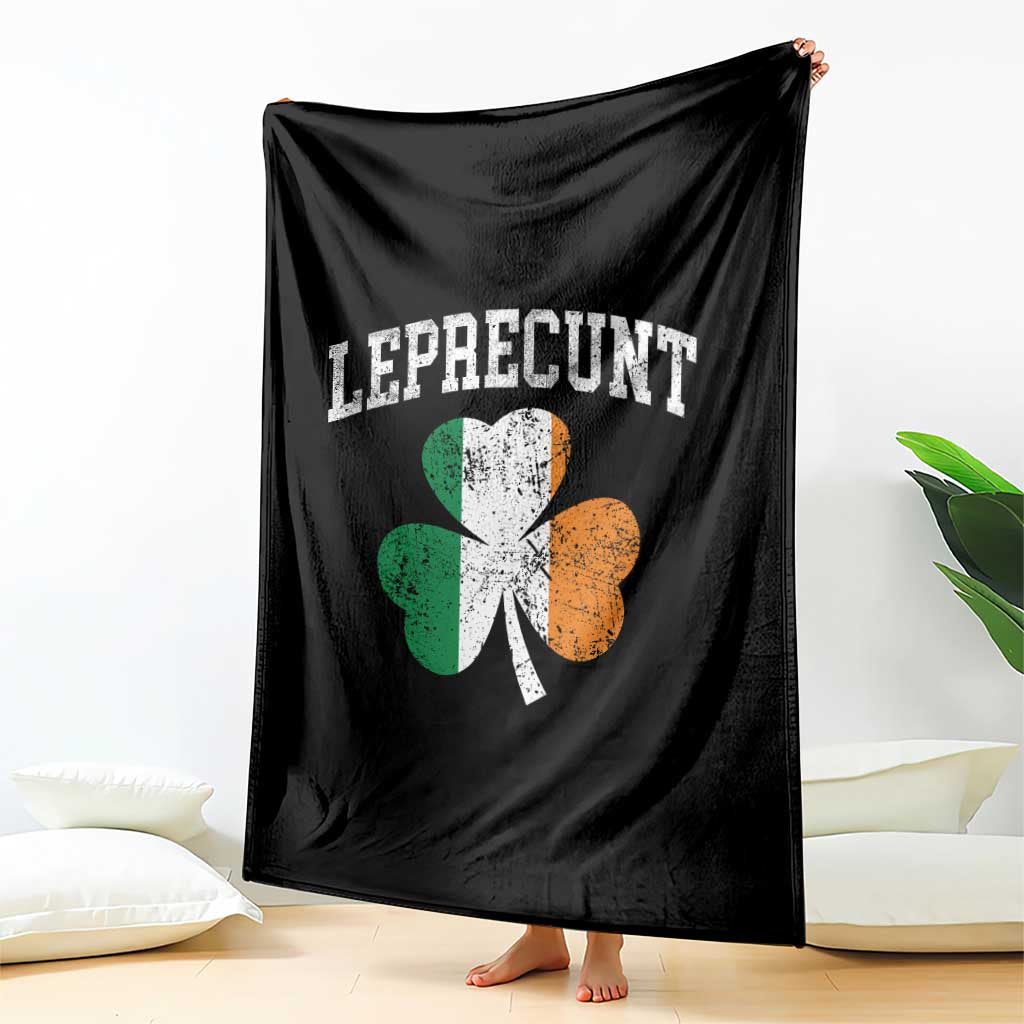 Funny Leprecunt St Patricks Day Throw Blanket Vintage Irish Shamrock Adult Humor