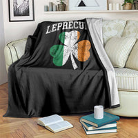 Funny Leprecunt St Patricks Day Throw Blanket Vintage Irish Shamrock Adult Humor