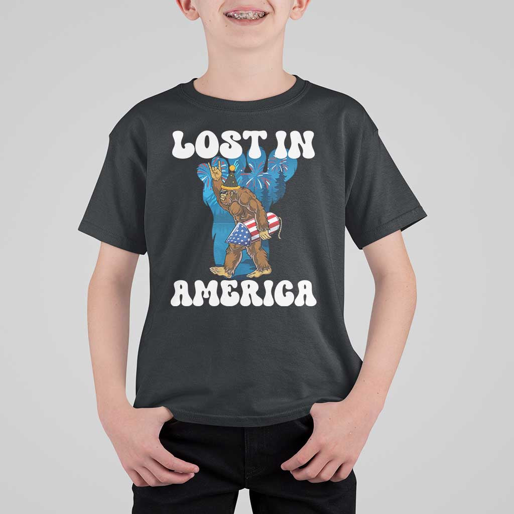 Funny 4th Of July Bigfoot Lost In America T Shirt For Kid Patriotic Sasquatch Rocket Footprint Fireworks - Wonder Print Shop