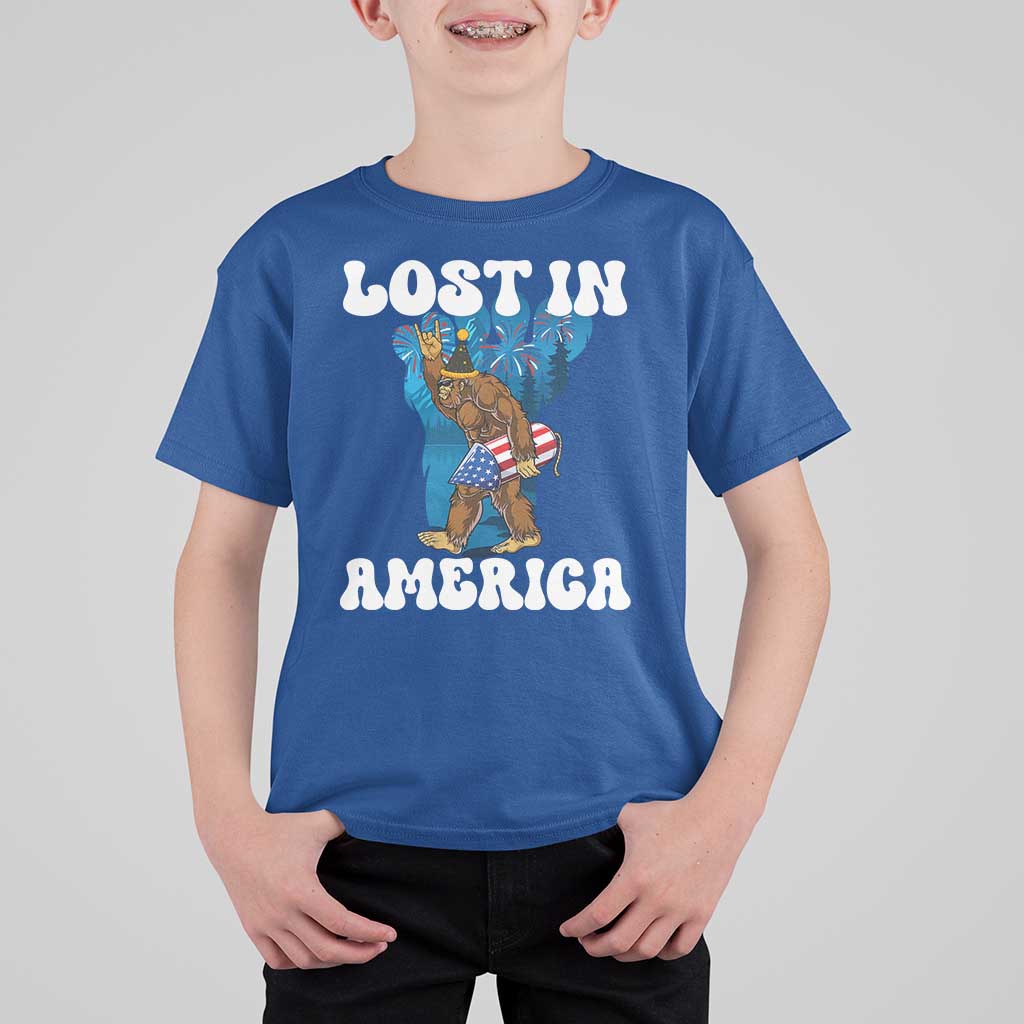 Funny 4th Of July Bigfoot Lost In America T Shirt For Kid Patriotic Sasquatch Rocket Footprint Fireworks - Wonder Print Shop