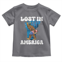 Funny 4th Of July Bigfoot Lost In America Toddler T Shirt Patriotic Sasquatch Rocket Footprint Fireworks - Wonder Print Shop