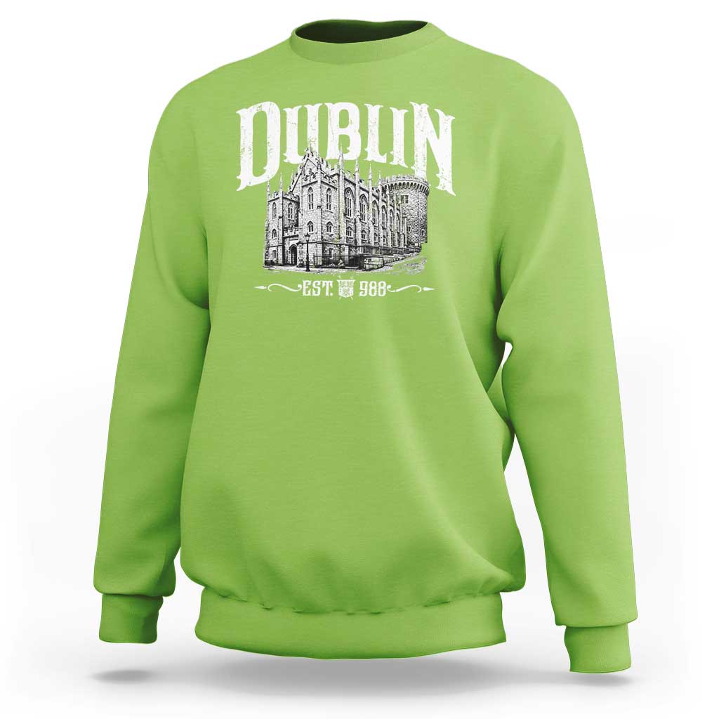 Dublin Castle Ireland Est 988 Travel Souvenir Sweatshirt