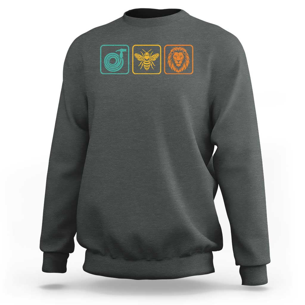 Hose Bee Lion Icons Funny Meme Retro Sweatshirt