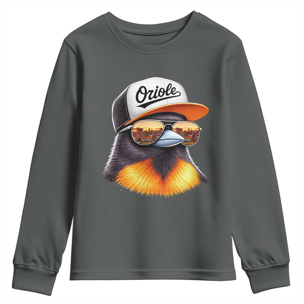 Funny Oriole Bird Wearing Baseball Cap Graphic Vintage Sport Youth Sweatshirt