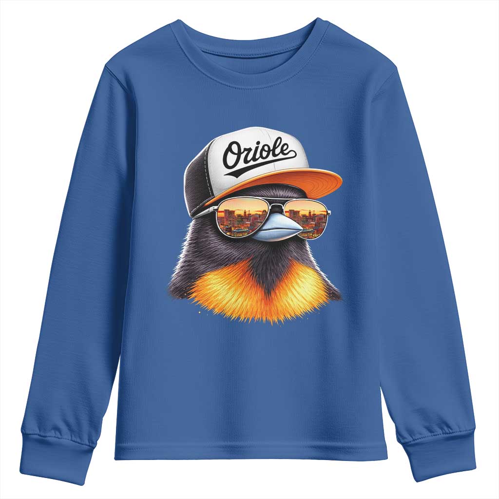 Funny Oriole Bird Wearing Baseball Cap Graphic Vintage Sport Youth Sweatshirt