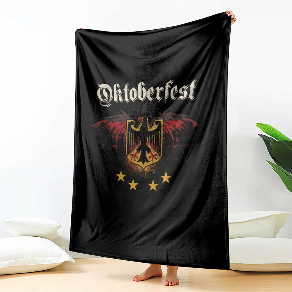 Oktoberfest German Drinking Festival Throw Blanket Bundesadler Coat of Arms Star - Wonder Print Shop