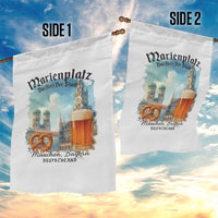 Bavarian Festival Munich Oktoberfest Garden Flag Das Herz Der Stadt Beer Pretzel - Wonder Print Shop