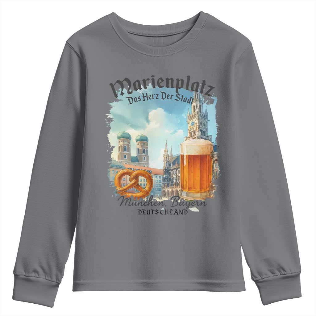 Bavarian Festival Munich Oktoberfest Youth Sweatshirt Das Herz Der Stadt Beer Pretzel - Wonder Print Shop