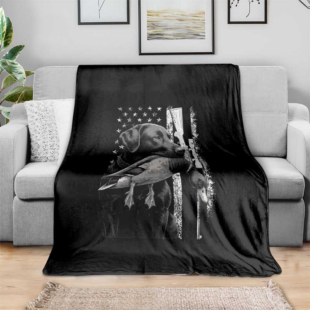 Duck Hunting Dog Back Lab Vintage American Flag Throw Blanket - Wonder Print Shop
