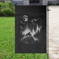 Mothman Howling at Moon 90s Retro Garden Flag Funny West Virginia Cryptid