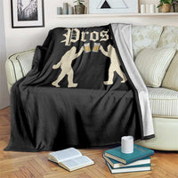 Funny Oktoberfest Bigfoot Prost Throw Blanket German Sasquatch Beer Mug - Wonder Print Shop